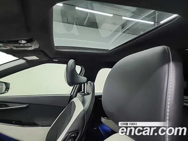 Kia EV6 EV6 (New) — Фото автомобиля 15