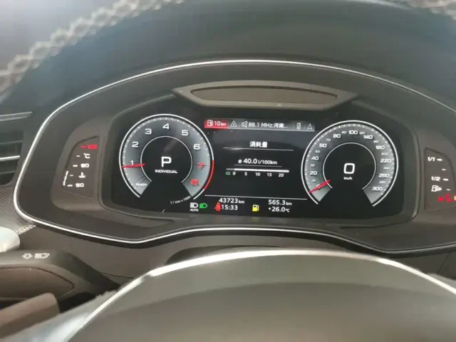 Audi A6L — Фото автомобиля 15