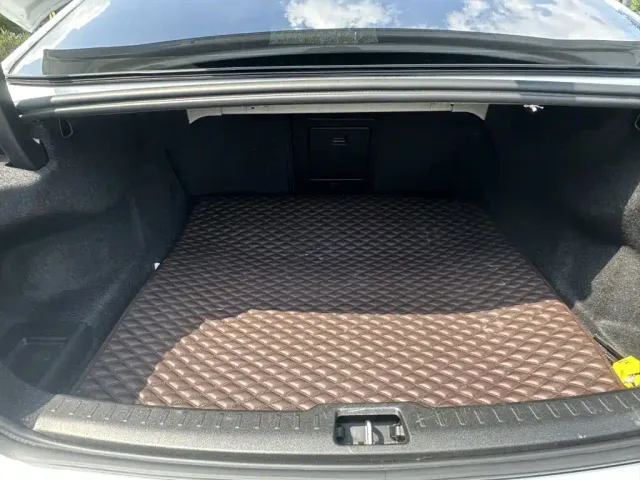 Volvo S60 — Фото автомобиля 7