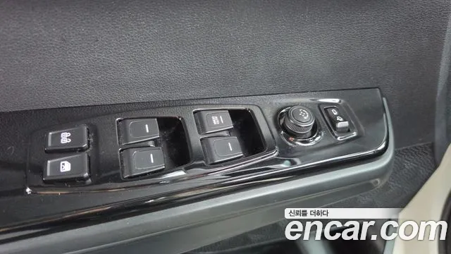 KG_Mobility_Ssangyong Torres Torres Бензин 1.5 2WD — Фото автомобиля 27