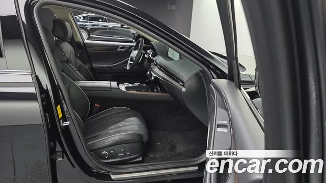 Genesis G80 Бензин 3.5 турбо AWD — Фото автомобиля 26