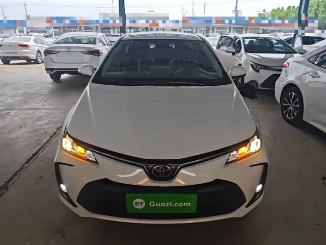 Toyota Corolla — Фото автомобиля 2