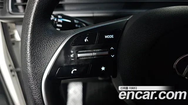 Hyundai Staria — Фото автомобиля 25