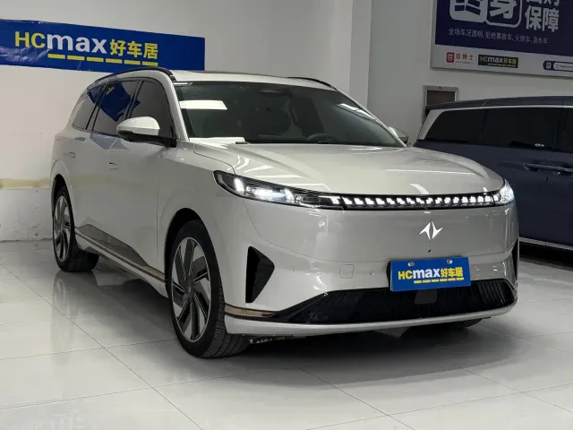Dongfeng eπ 008 — Фото автомобиля 3