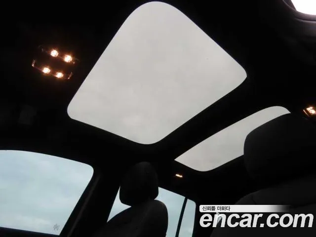 Mercedes-Benz EQB — Фото автомобиля 17