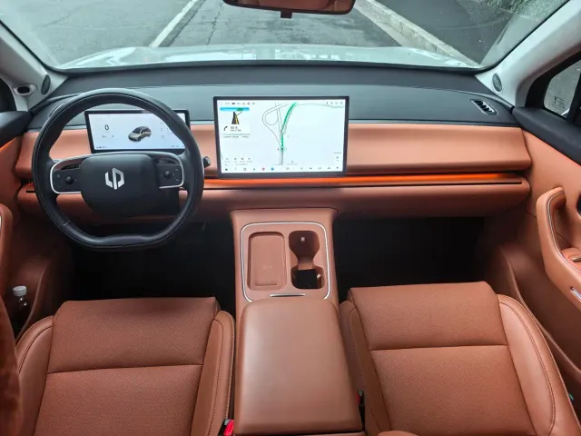Leapmotor C10 — Фото автомобиля 4