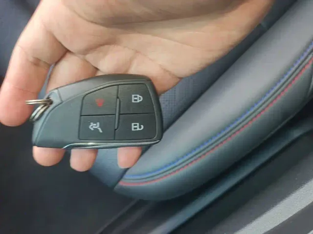 Chevrolet Equinox Plus — Фото автомобиля 8