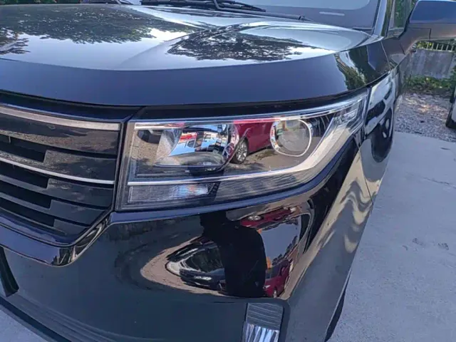 Wuling Zhengcheng — Фото автомобиля 23