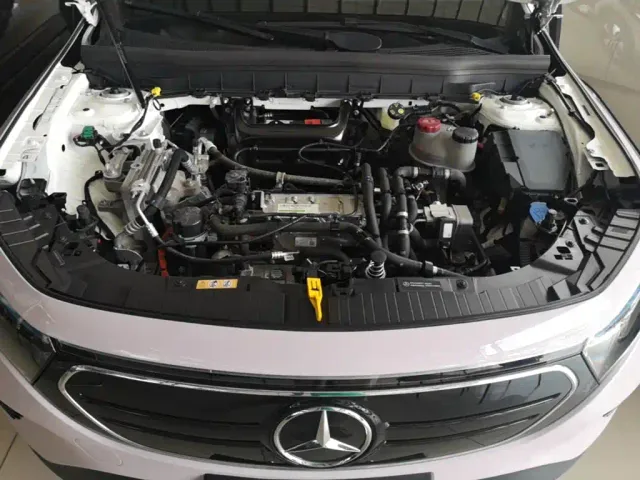 Mercedes-Benz EQB — Фото автомобиля 19