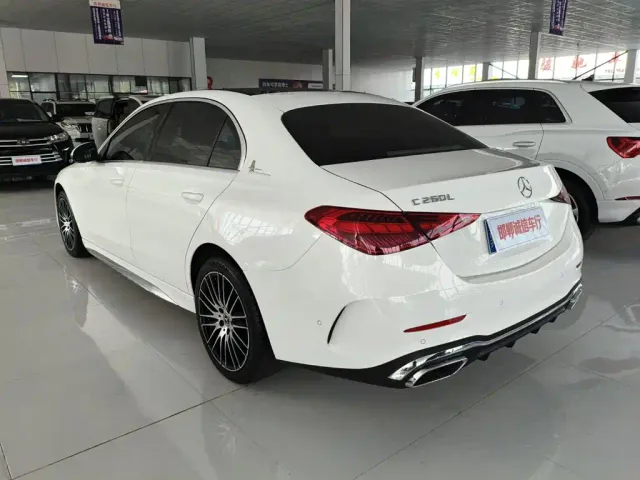 Mercedes-Benz C-Class — Фото автомобиля 6
