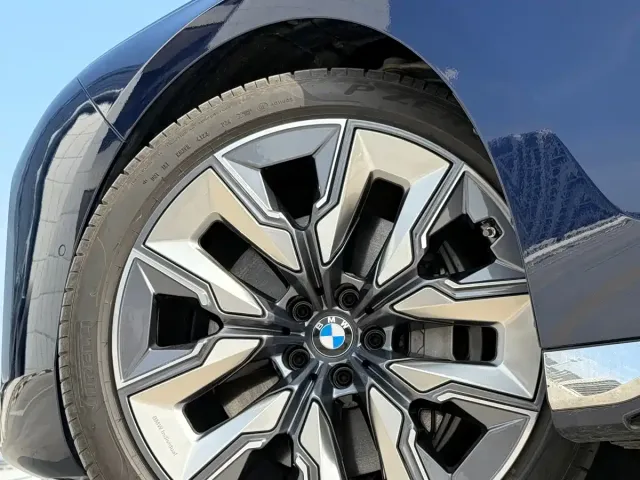 BMW BMW 7 Series 2023 Facelift 740Li Exclusive Luxury Package — Фото автомобиля 14