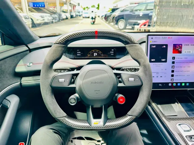 Xiaomi SU7 Ultra — Фото автомобиля 8