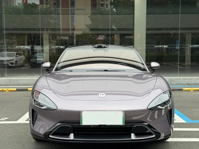 Xiaomi SU7 — Фото автомобиля 2