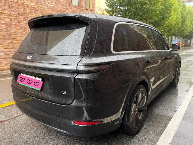 Li Auto L9 — Фото автомобиля 3