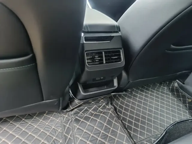 Geely Xingrui — Фото автомобиля 11