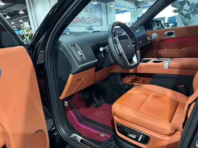 Li Auto L7 — Фото автомобиля 7