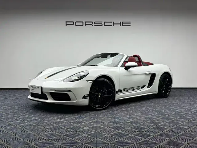 Фотография автомобиля — Porsche 718