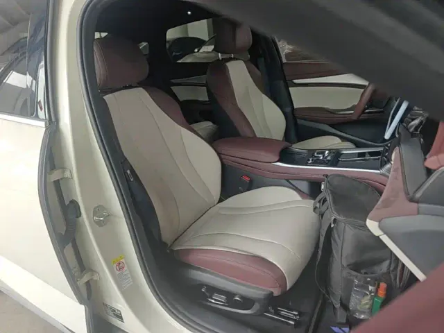 BYD Seal 07 DM-i — Фото автомобиля 19