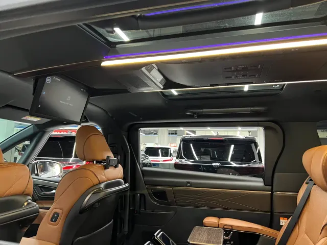 Toyota Vellfire — Фото автомобиля 10