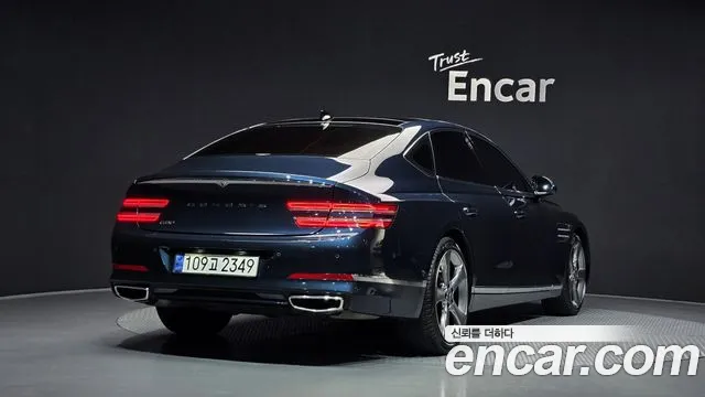 Genesis G80 RG3 — Фото автомобиля 2