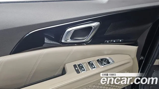 Kia Carnival Generation 4 — Фото автомобиля 13