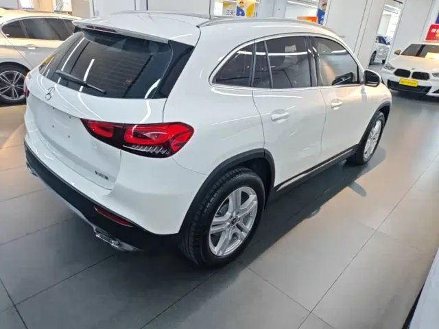 Mercedes-Benz GLA-Class — Фото автомобиля 6