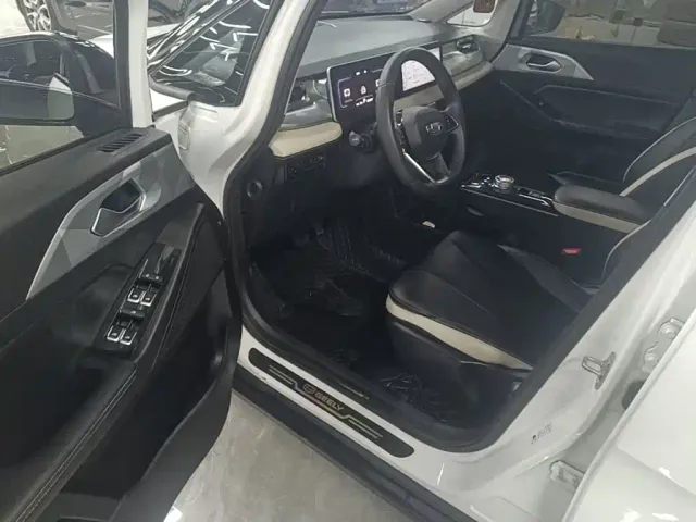 Geely Geometry E Firefly — Фото автомобиля 15