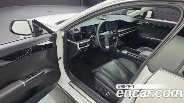 Hyundai Grandeur GN7 — Фото автомобиля 15