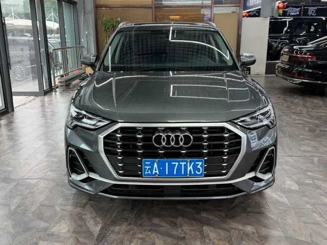 Audi Q3 — Фото автомобиля 2