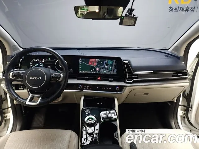 Kia Sportage Sportage 5-е поколение Бензин 1.6 турбо 2WD — Фото автомобиля 18