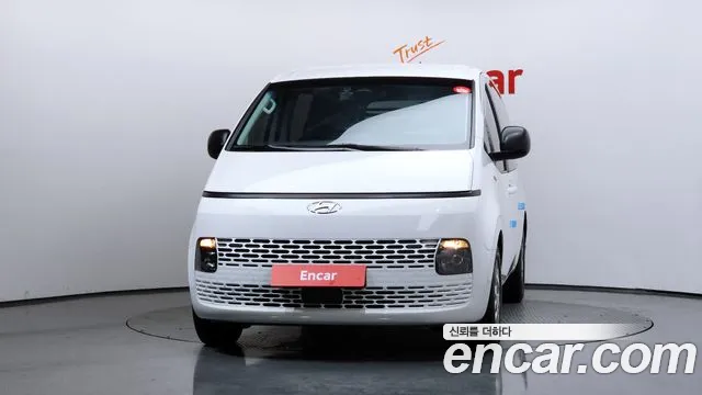 Hyundai Staria Staria Карго 5 мест — Фото автомобиля 3