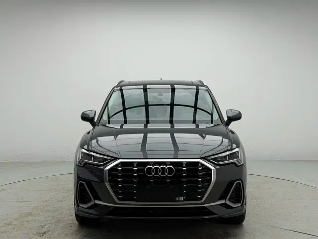 Audi Q3 — Фото автомобиля 2