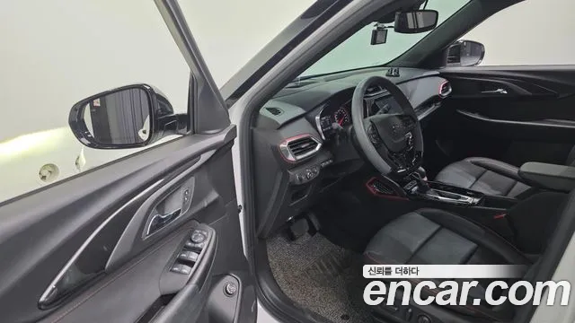 ChevroletGMDaewoo Trailblazer Trailblazer 1.3 турбо 4WD — Фото автомобиля 12