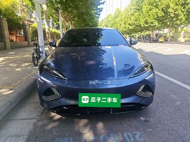 BYD Seal — Фото автомобиля 2