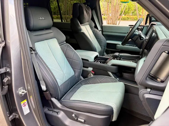 BYD FangChengBao Leopard 5 — Фото автомобиля 11