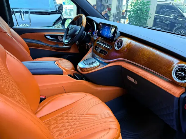 Longcheng Auto Zhongjiao V-Class — Фото автомобиля 9