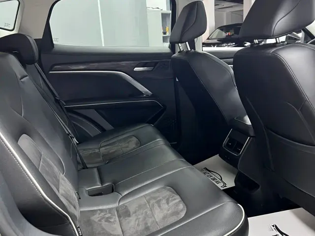 Haval H6 — Фото автомобиля 7