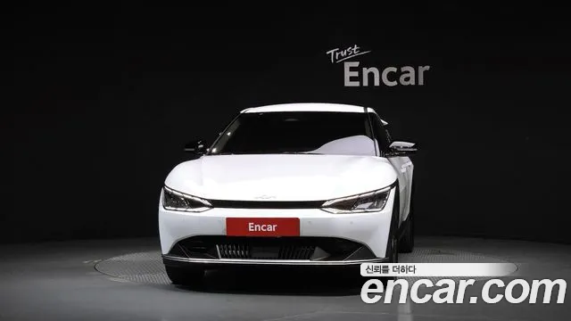 Kia EV6 — Фото автомобиля 3