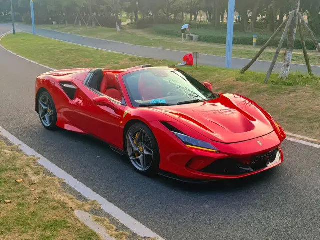 Ferrari F8 — Фото автомобиля 17