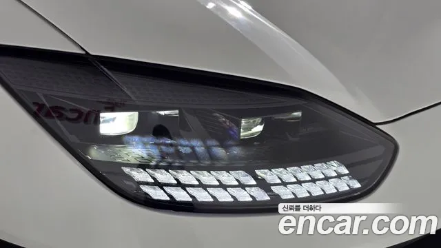 Hyundai Ioniq 6 — Фото автомобиля 7