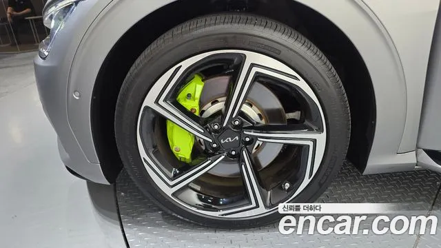 Kia EV6 — Фото автомобиля 5