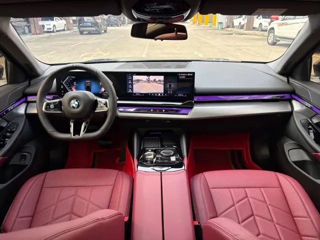 BMW 5 Series — Фото автомобиля 8