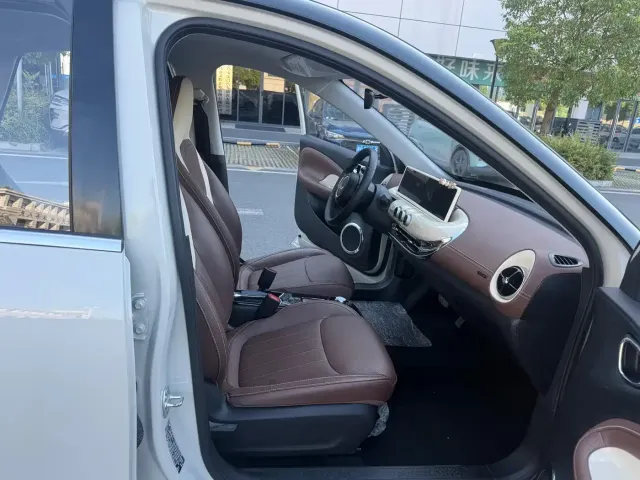 Wuling Motors Wuling Bingo 2024 333km Smart Connect Edition — Фото автомобиля 5