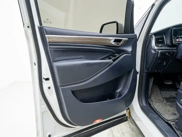 GAC Trumpchi M8 — Фото автомобиля 14