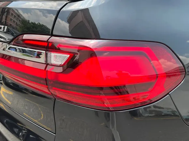 BMW X7 — Фото автомобиля 18