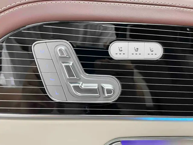 Mercedes-Benz GLS-Class — Фото автомобиля 10