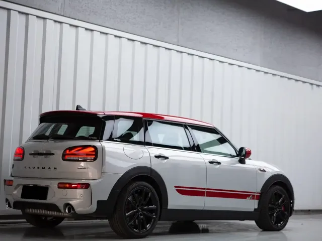 MINI JCW CLUBMAN — Фото автомобиля 5