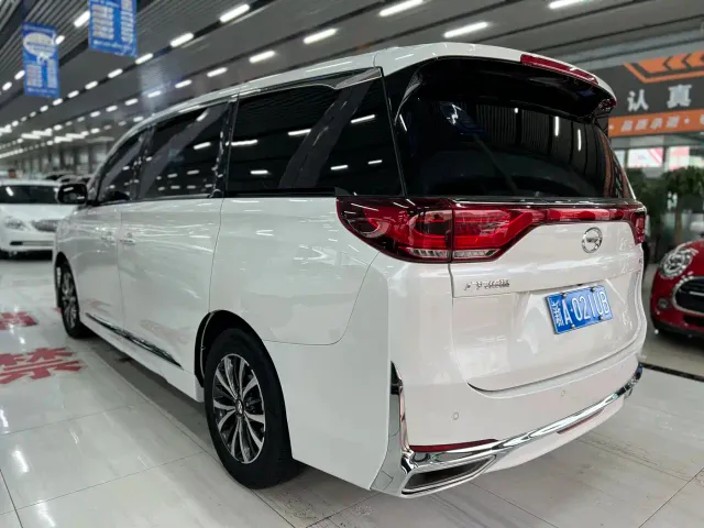 GAC Trumpchi M8 — Фото автомобиля 9