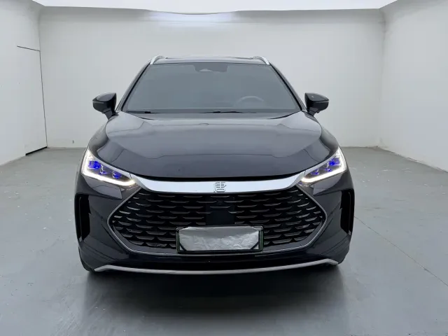 BYD Tang — Фото автомобиля 2