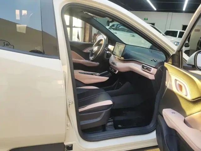 BYD Seagull — Фото автомобиля 8
